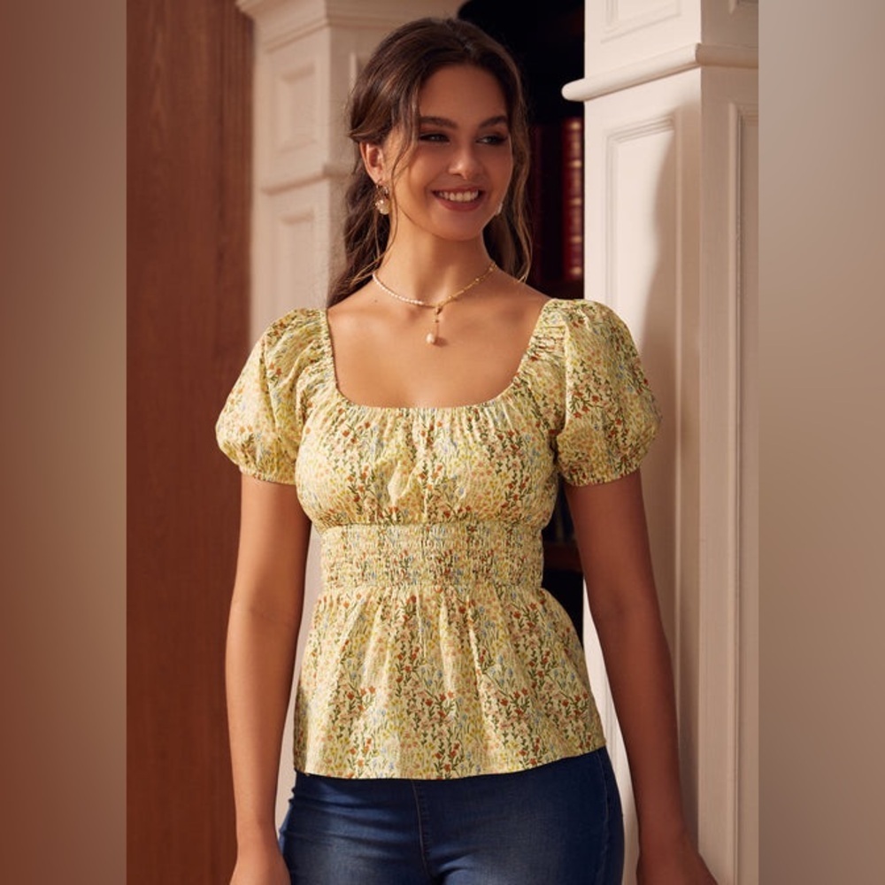Modcloth Light Yellow Floral Smocked Puff Sleeve Top